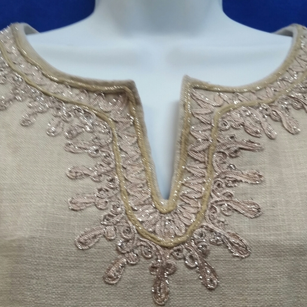 Beautiful linen dress with shimmery embellishments